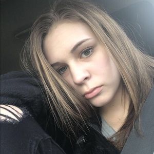 Meet your Posher, Faith